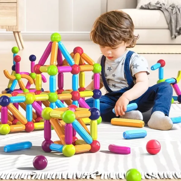 25 darabos mágneses építőjáték készlet